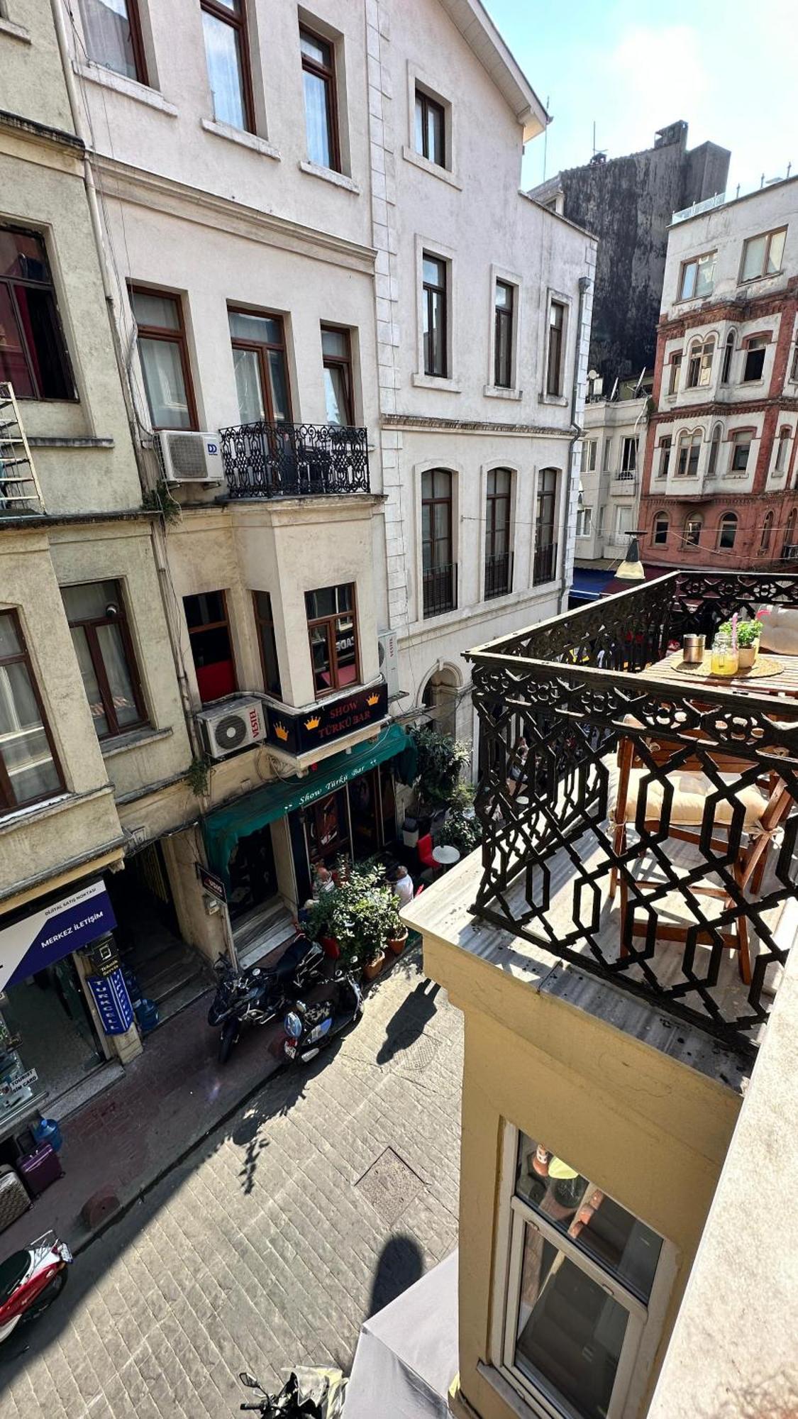 New Pera Hotel Istanboel Buitenkant foto