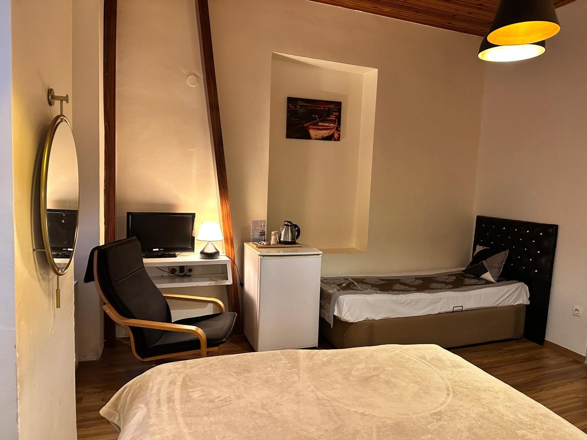 New Pera Hotel Istanboel Buitenkant foto